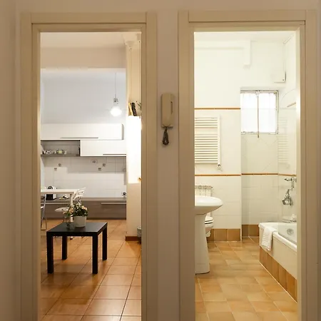Mirabella Apartamento *